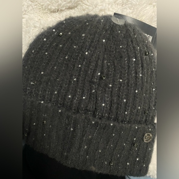 NWT steve madden winter hat with gems - Picture 3 of 5